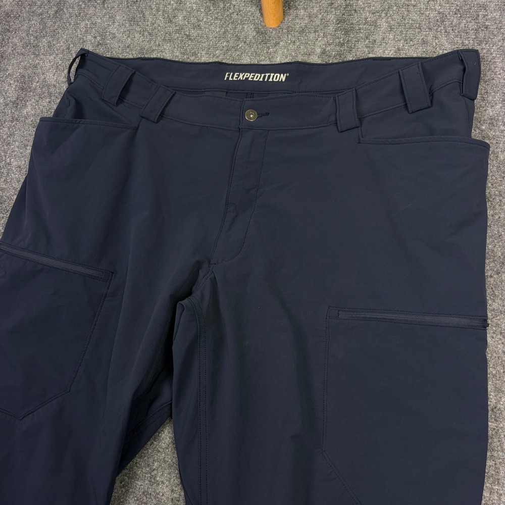 Duluth Trading Co Flexpedition Pants Mens 44x34 Navy Relaxed Fit Cargo Hiking